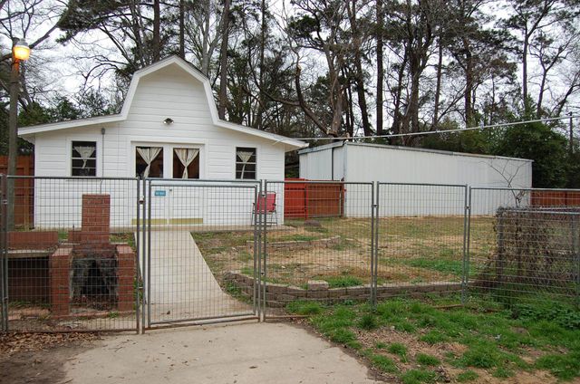 718 North Street, Gilmer, TX 75644