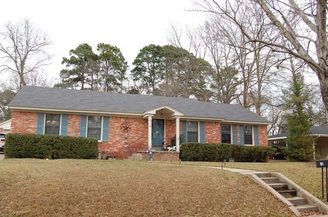 718 North Street, Gilmer, TX 75644