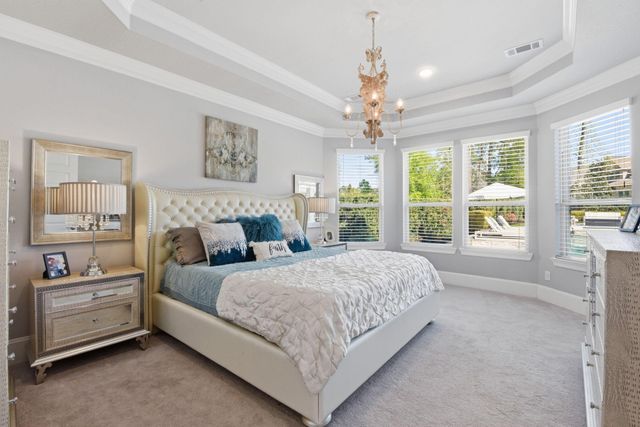 206 Bronze View Drive, Montgomery, TX 77316