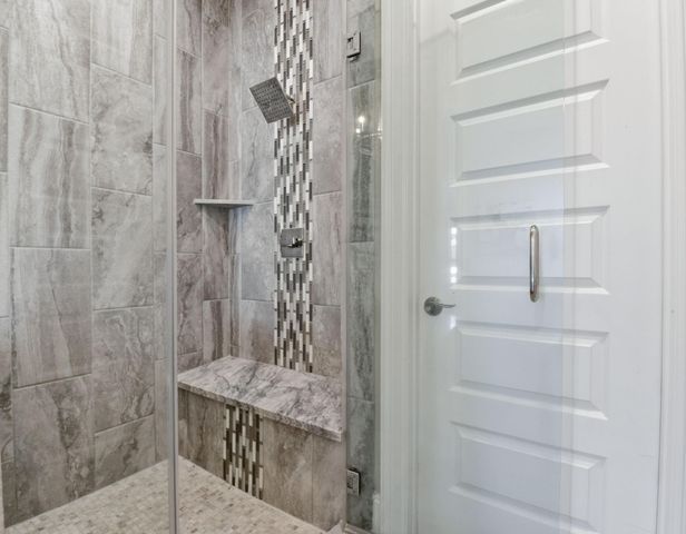 206 Bronze View Drive, Montgomery, TX 77316