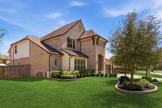 206 Bronze View Drive, Montgomery, TX 77316