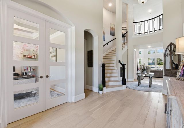 206 Bronze View Drive, Montgomery, TX 77316