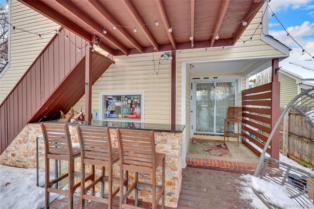 199 August Road, North Babylon, NY 11703