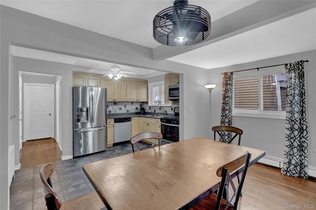 199 August Road, North Babylon, NY 11703