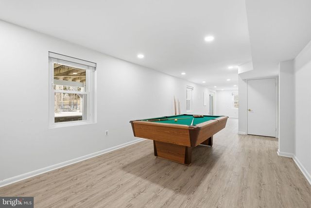 9930 S PARK CIR, Fairfax Station, VA 22039