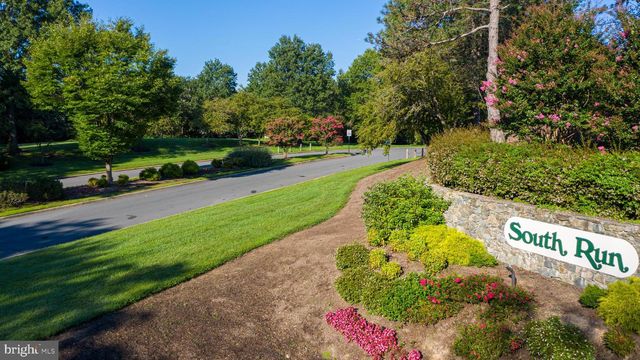 9930 S PARK CIR, Fairfax Station, VA 22039