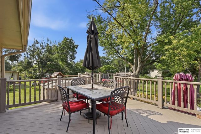 10045 Ohio Street, Omaha, NE 68134