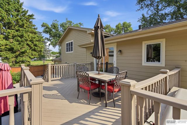 10045 Ohio Street, Omaha, NE 68134