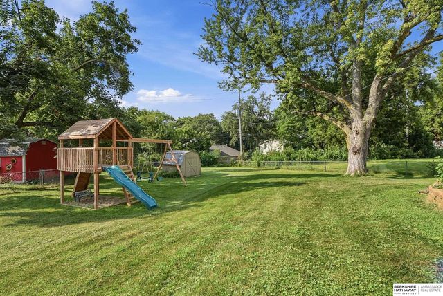 10045 Ohio Street, Omaha, NE 68134