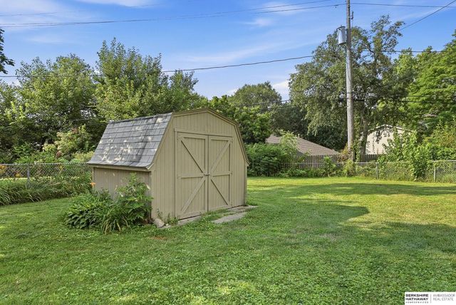 10045 Ohio Street, Omaha, NE 68134