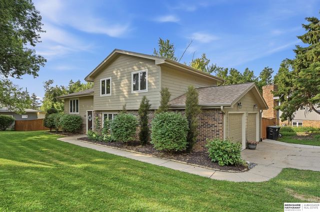 10045 Ohio Street, Omaha, NE 68134