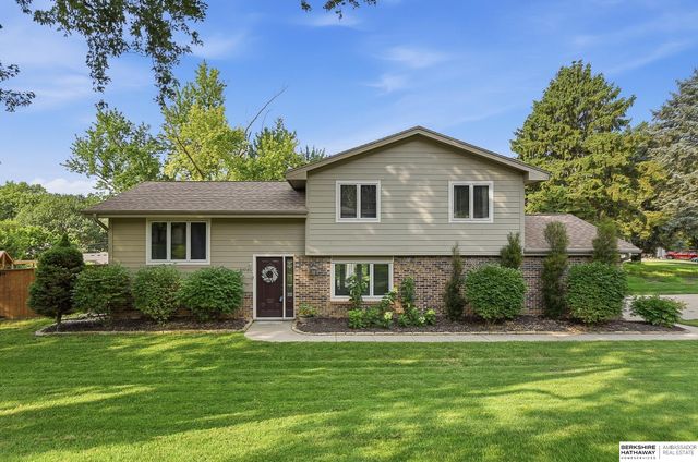 10045 Ohio Street, Omaha, NE 68134