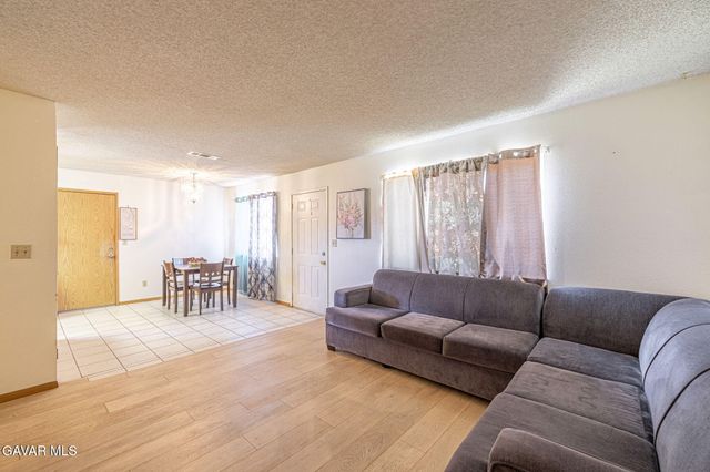 8119 Walpole Avenue, California City, CA 93505