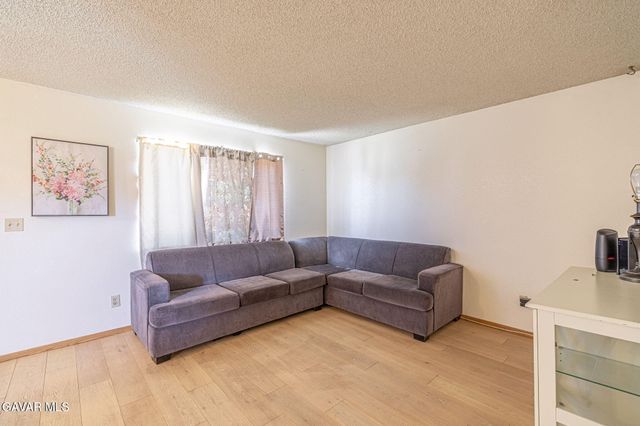 8119 Walpole Avenue, California City, CA 93505