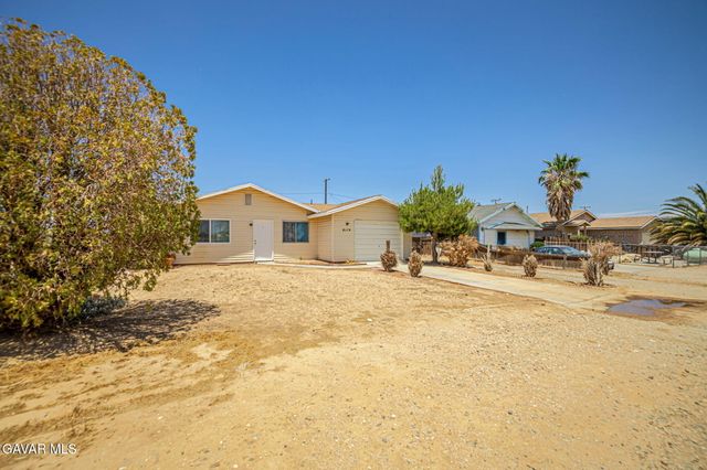 8119 Walpole Avenue, California City, CA 93505