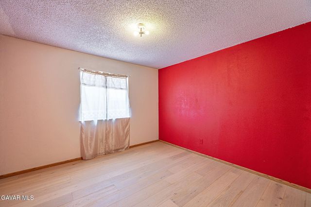 8119 Walpole Avenue, California City, CA 93505