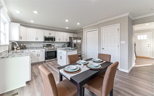 103 Hidden Acres Dr, Forward Twp, PA 16033