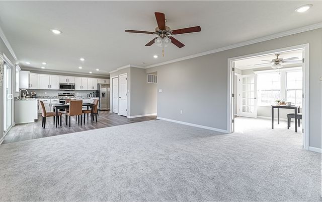 103 Hidden Acres Dr, Forward Twp, PA 16033