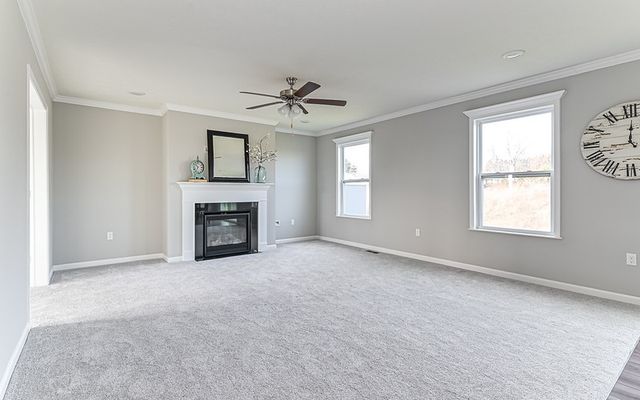 103 Hidden Acres Dr, Forward Twp, PA 16033