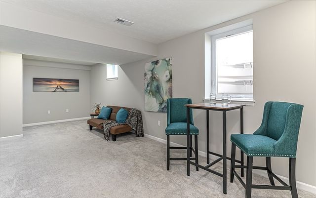 103 Hidden Acres Dr, Forward Twp, PA 16033