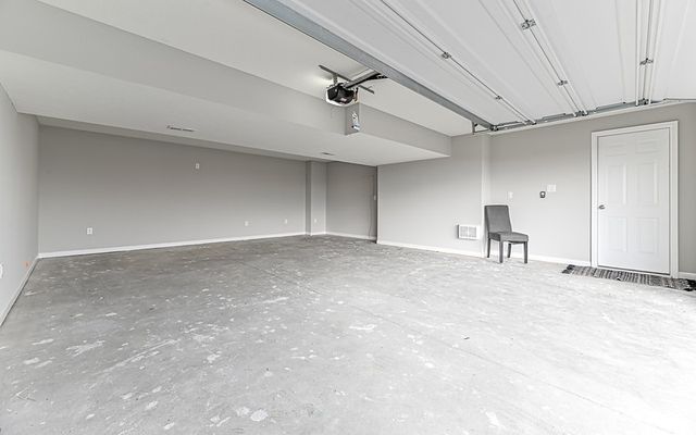 103 Hidden Acres Dr, Forward Twp, PA 16033