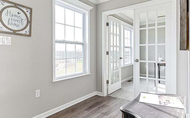 103 Hidden Acres Dr, Forward Twp, PA 16033