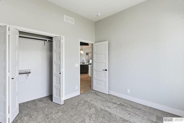 10219 S 191st Street, Omaha, NE 68135