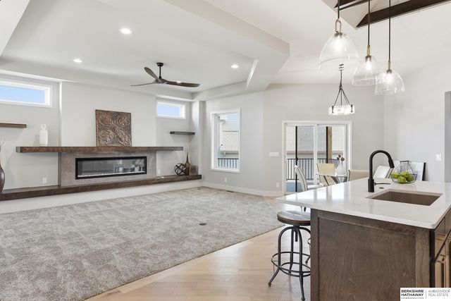 10219 S 191st Street, Omaha, NE 68135