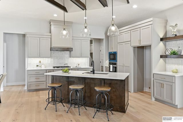 10219 S 191st Street, Omaha, NE 68135