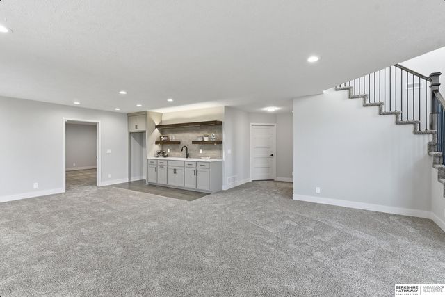 10219 S 191st Street, Omaha, NE 68135