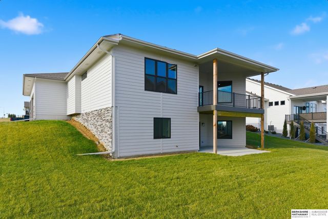 10219 S 191st Street, Omaha, NE 68135