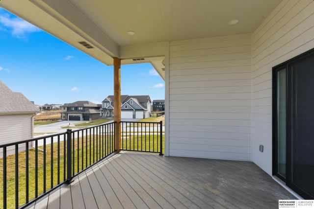 10219 S 191st Street, Omaha, NE 68135