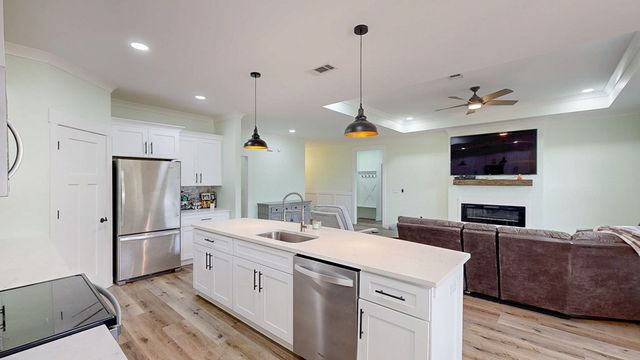 619 Littlefield Road, Taylor, AL 36301