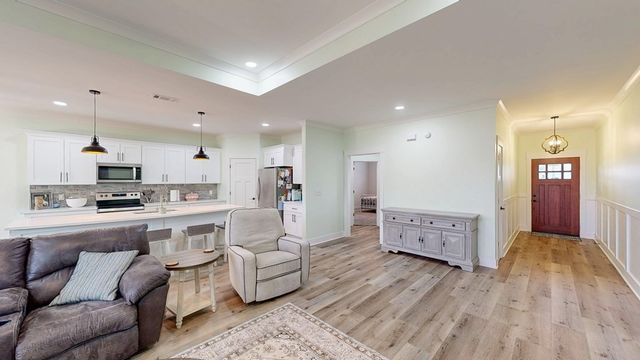 619 Littlefield Road, Taylor, AL 36301