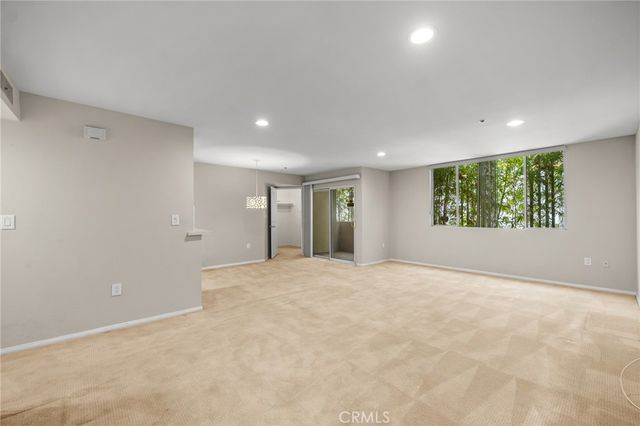 4501 Cedros 220, Sherman Oaks, CA 91403