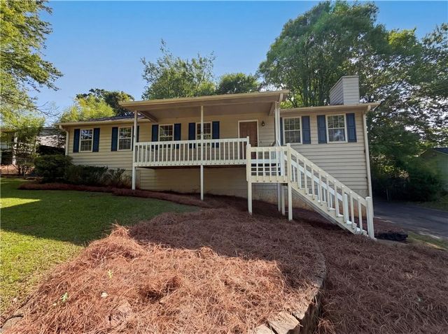 76 Lost Meadows Drive, Dallas, GA 30157