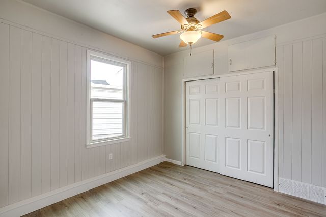 47 Donald Court, Hurst, TX 76053