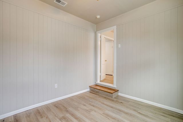 47 Donald Court, Hurst, TX 76053