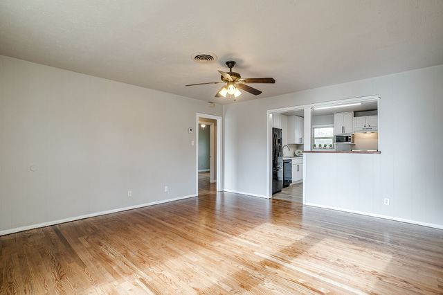 47 Donald Court, Hurst, TX 76053