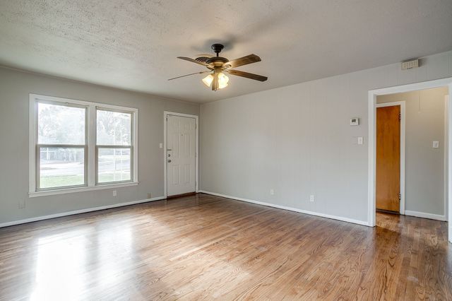 47 Donald Court, Hurst, TX 76053