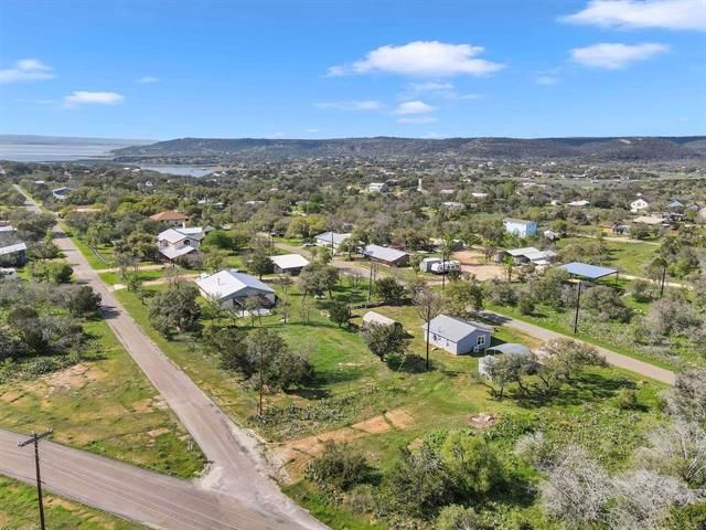 511 Lakeway, Burnet, TX 78611