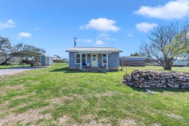 511 Lakeway, Burnet, TX 78611