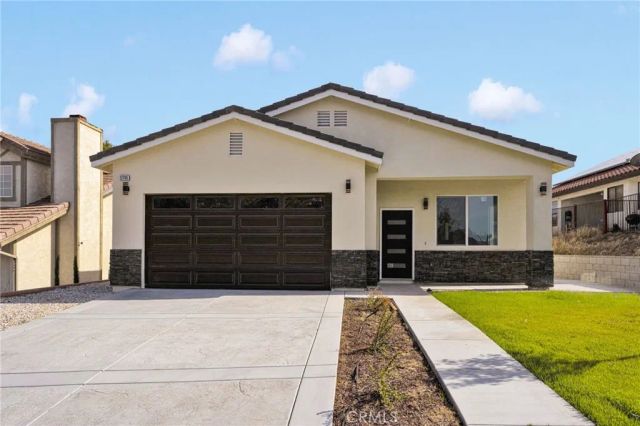 17745 Vista Point Drive, Victorville, CA 92395