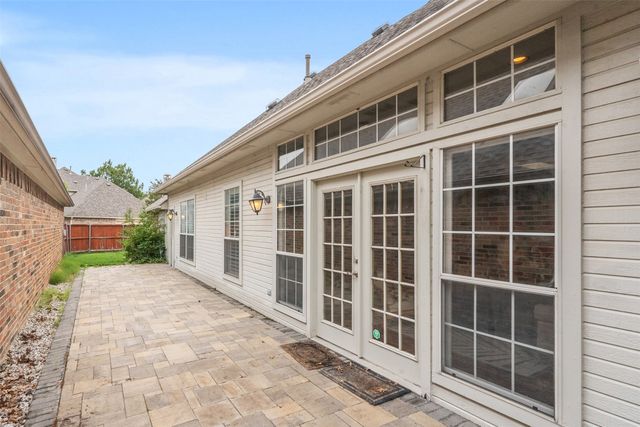 8620 Forest Glen Drive, Irving, TX 75063