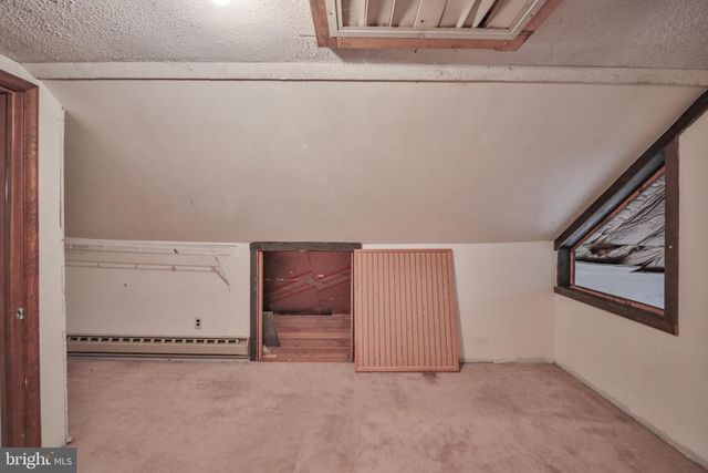 355 HICKORY RD, Palmerton, PA 18071