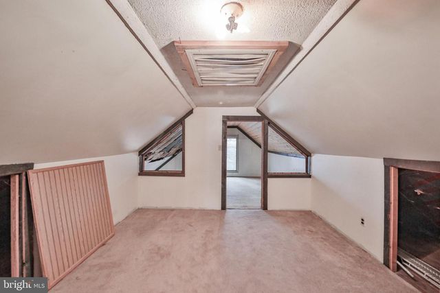 355 HICKORY RD, Palmerton, PA 18071