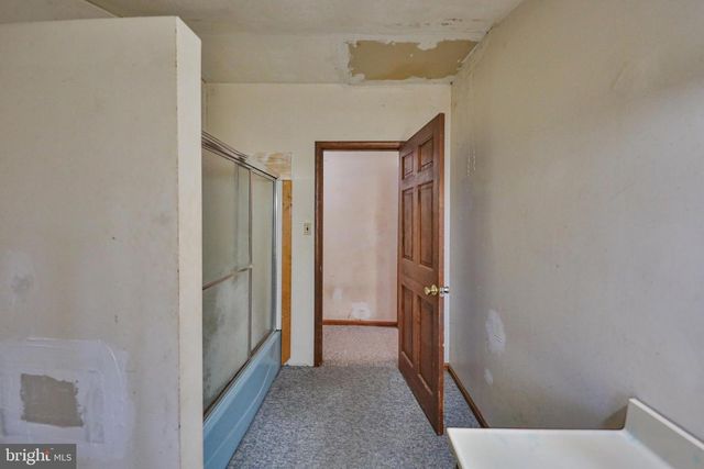 355 HICKORY RD, Palmerton, PA 18071