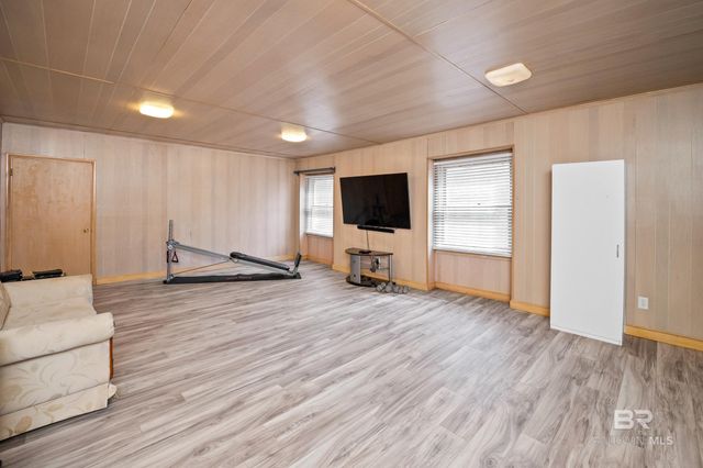 803 S Pensacola Avenue, Atmore, AL 36502