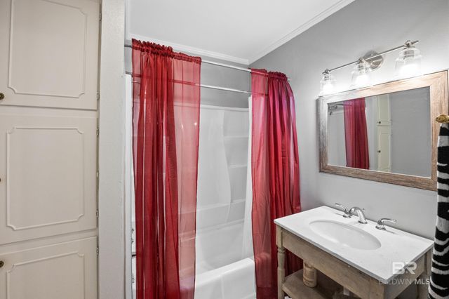 803 S Pensacola Avenue, Atmore, AL 36502