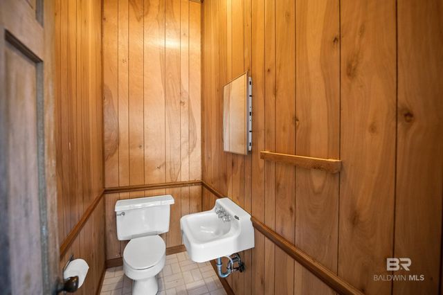 803 S Pensacola Avenue, Atmore, AL 36502